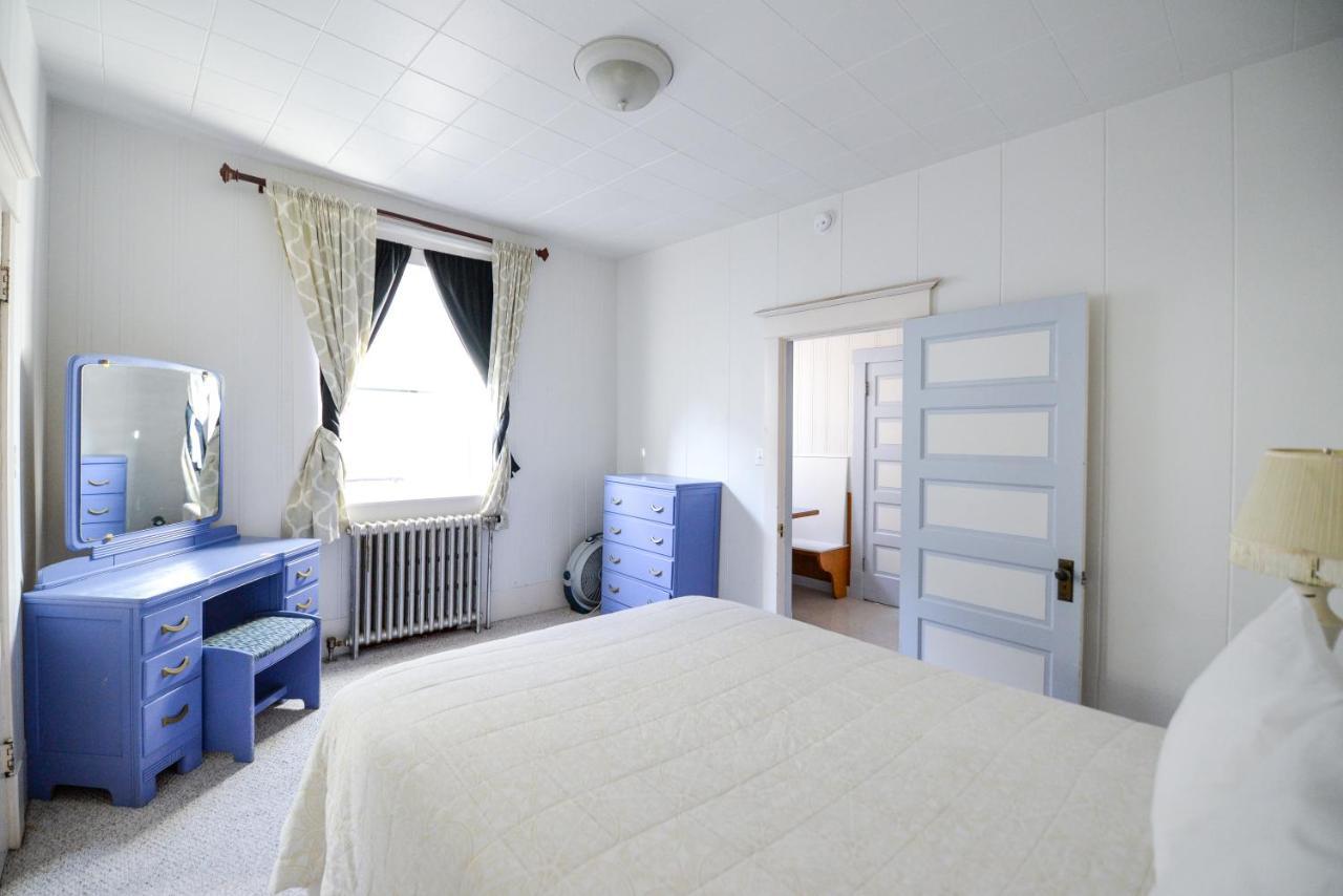 Brown & Hawkins Historical Apartments 수어드 외부 사진